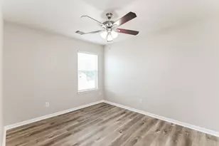 2403 Lacyberry St, Houston, TX 77080 - Photo 13