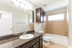 2403 Lacyberry St, Houston, TX 77080 - Photo 15