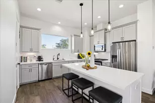 1915 Kolfahl St, Houston, TX 77023 - Photo 11