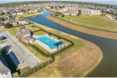 349 Lake Line Drive, Alvin, TX 77511 - Photo 35