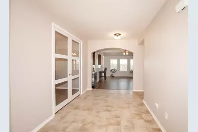 349 Lake Line Drive, Alvin, TX 77511 - Photo 5