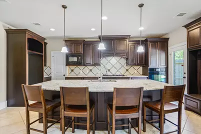 15811 Crestbrook Drive, Houston, TX 77059 - Photo 9