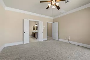15811 Crestbrook Dr, Houston, TX 77059 - Photo 23