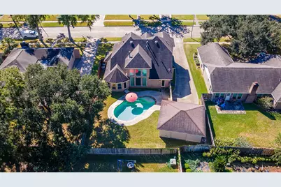 15811 Crestbrook Drive, Houston, TX 77059 - Photo 45
