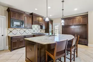 15811 Crestbrook Dr, Houston, TX 77059 - Photo 11
