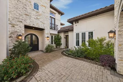 507 Constellation Boulevard, League City, TX 77573 - Photo 3