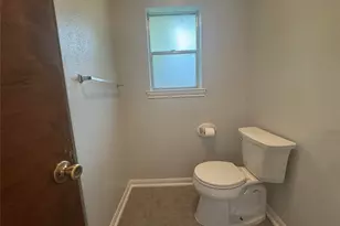 212 Dogwood St, Lake Jackson, TX 77566 - Photo 21