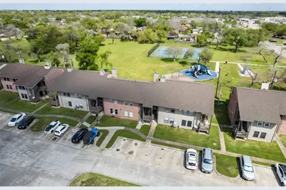 418 Garland Drive #206, Lake Jackson, TX 77566 - Photo 15