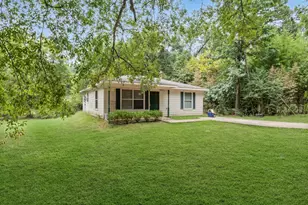 1040 Monroe St, Crockett, TX 75835 - Photo 1