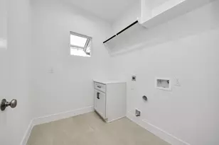 205 Wyndemere Dr, Montgomery, TX 77356 - Photo 19