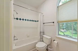 2610 W Bainbridge Cir, Pearland, TX 77584 - Photo 23