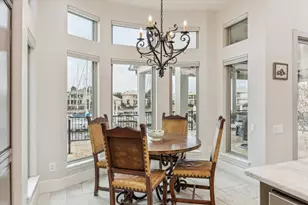 529 Southport Ln, Kemah, TX 77565 - Photo 15