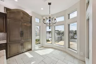 529 Southport Ln, Kemah, TX 77565 - Photo 15