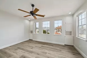 529 Southport Ln, Kemah, TX 77565 - Photo 37