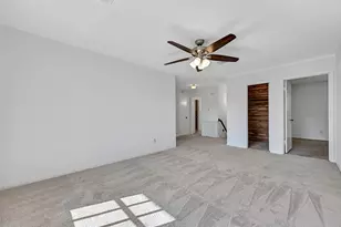 18626 Point Lookout Dr, Nassau Bay, TX 77058 - Photo 25