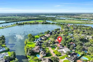 18626 Point Lookout Dr, Nassau Bay, TX 77058 - Photo 1