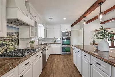 18626 Point Lookout Drive, Nassau Bay, TX 77058 - Photo 19