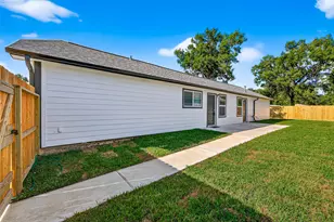 13822 Northlake Dr, Houston, TX 77049 - Photo 19