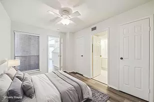 10855 Meadowglen Ln, Houston, TX 77042 - Photo 5