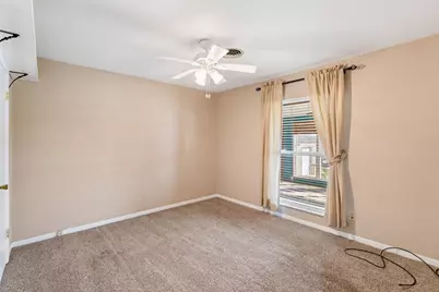 167 Glade, Onalaska, TX 77360 - Photo 17