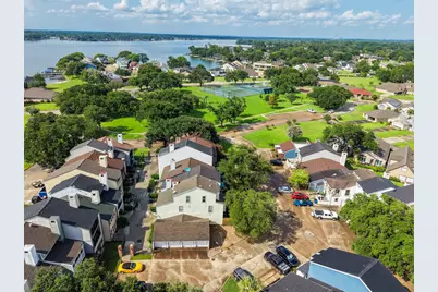 2019 Lakewood Court, Willis, TX 77318 - Photo 25