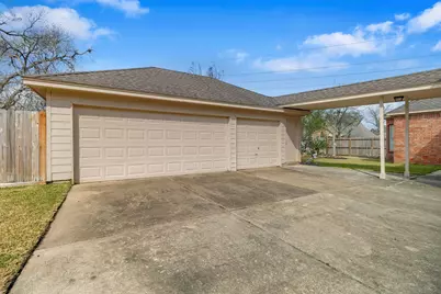 4410 Heatherwilde Street, Sugar Land, TX 77479 - Photo 47