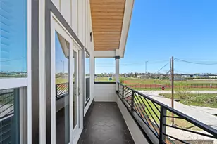 306 E 40th St, Houston, TX 77018 - Photo 33
