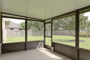 3327 Summerwood Ln, Pearland, TX 77584 - Photo 27