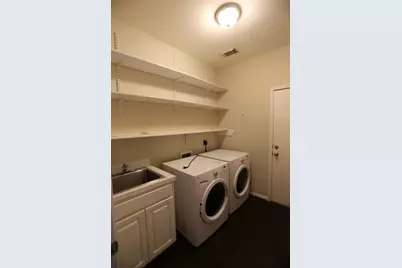 3327 Summerwood Lane, Pearland, TX 77584 - Photo 11