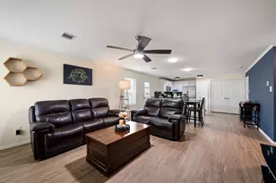 760 Hackberry Br Ct, Magnolia, TX 77354 - Photo 5