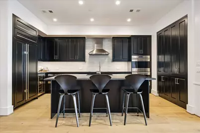 2325 Welch Street #704, Houston, TX 77019 - Photo 17