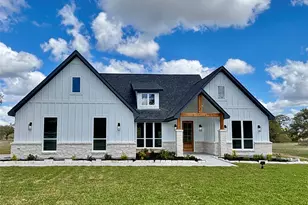 45 Center Tree Dr, Palacios, TX 77465 - Photo 13