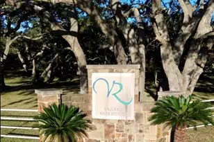 45 Center Tree Dr, Palacios, TX 77465 - Photo 11