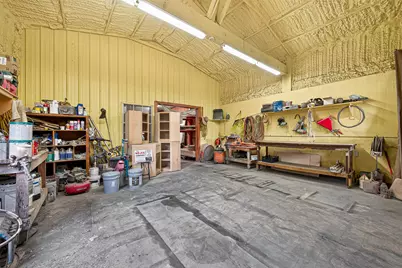 403 White Street, Madisonville, TX 77864 - Photo 31