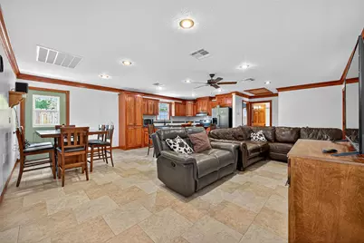 403 White Street, Madisonville, TX 77864 - Photo 9