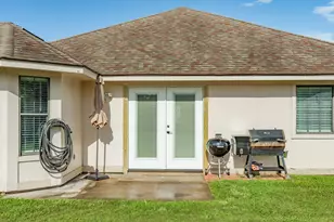 1164 Thomas Dr, Angleton, TX 77515 - Photo 23