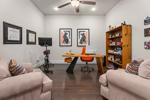 106 Amber Jade Ct, Conroe, TX 77304 - Photo 5