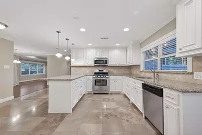 5323 Briarbend Drive, Houston, TX 77096 - Photo 17