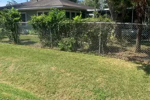 3823 Crandon St, Houston, TX 77026 - Photo 7