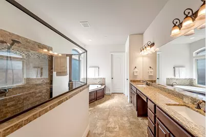 6426 Apsley Creek Lane, Sugar Land, TX 77479 - Photo 9