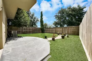 10815 Almeda Park Dr, Houston, TX 77045 - Photo 39