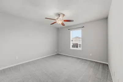 11747 Red Hummingbird Drive, Houston, TX 77047 - Photo 15