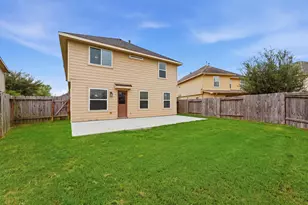 11747 Red Hummingbird Dr, Houston, TX 77047 - Photo 27