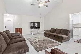 11423 Meadoway Dr, Houston, TX 77089 - Photo 7