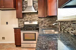 5226 Prairie Creek Dr, Houston, TX 77084 - Photo 3