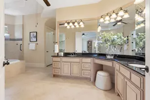 9120 Kenilworth St, Houston, TX 77024 - Photo 23