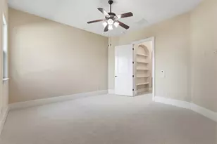 9120 Kenilworth St, Houston, TX 77024 - Photo 41