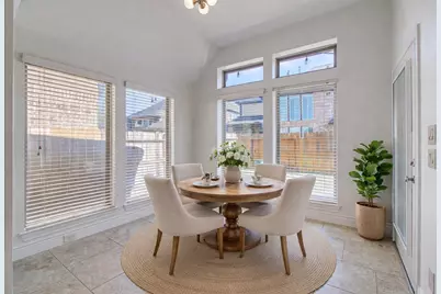 6614 Rising Hills Lane, Sugar Land, TX 77479 - Photo 13