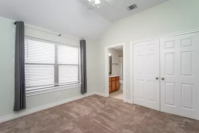 9147 Lago Crest Drive, Houston, TX 77054 - Photo 31