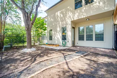 9147 Lago Crest Drive, Houston, TX 77054 - Photo 37